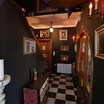 Potter's Place By Ardenne Places * ティユー