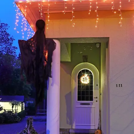 Potter's Place By Ardenne Places 펜션 테욱스