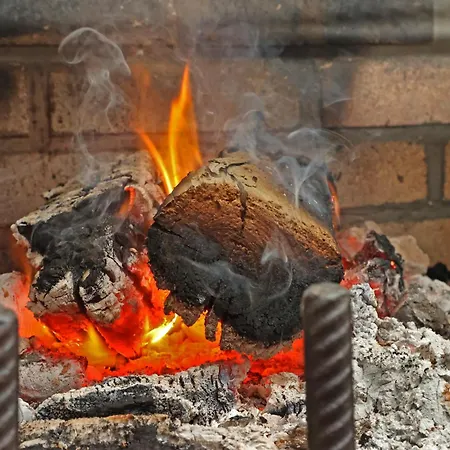 펜션 Potter's Place By Ardenne Places