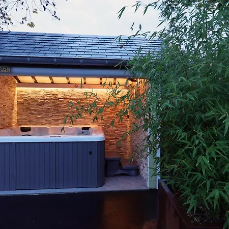 Potter's Place By Ardenne Places 펜션 테욱스